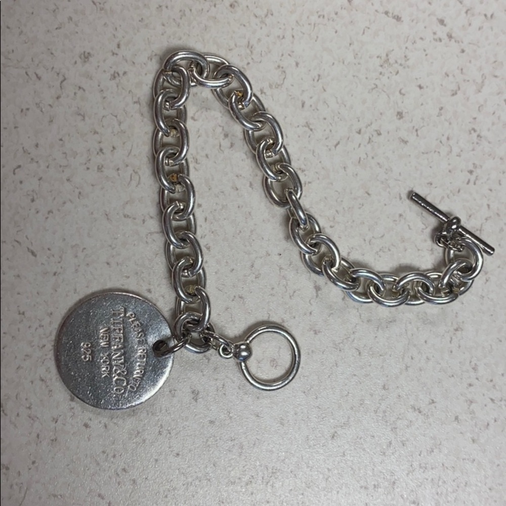Sterling Silver 925 Tiffany bracelet.